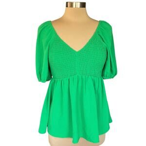 JODIFL Kelly Green Smocked Babydoll Top Size M Puff Sleeves Spring Summer Casual